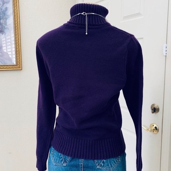 “CROFT & BARROW” dark purple/lavender turtle neck - Picture 6 of 8